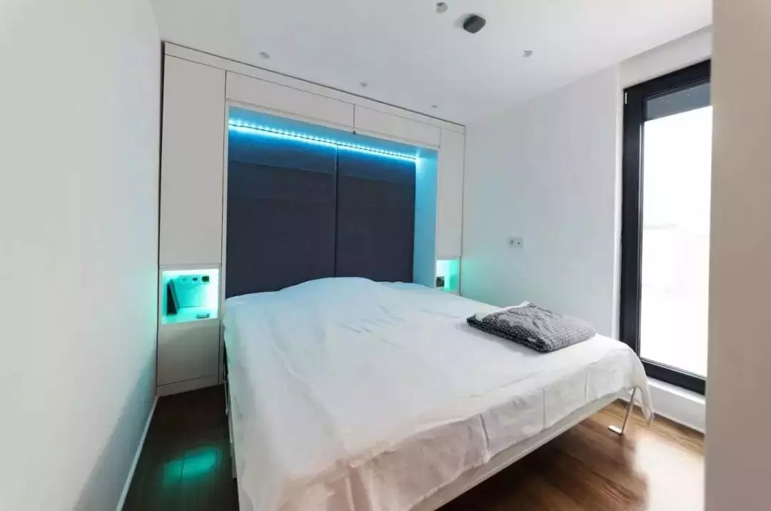 1544680173245496.jpg 08.webp.jpg