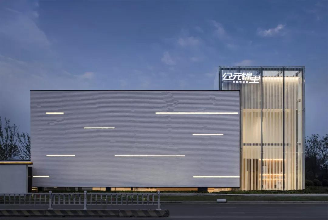 1564639865729615.jpg 01.jpg