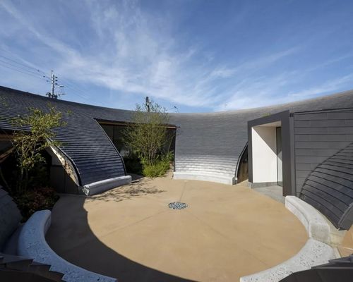 1686892719594558.jpg 04.jpg